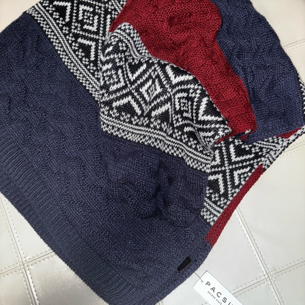 PacSun Red and Blue Patterned Knit Sweater